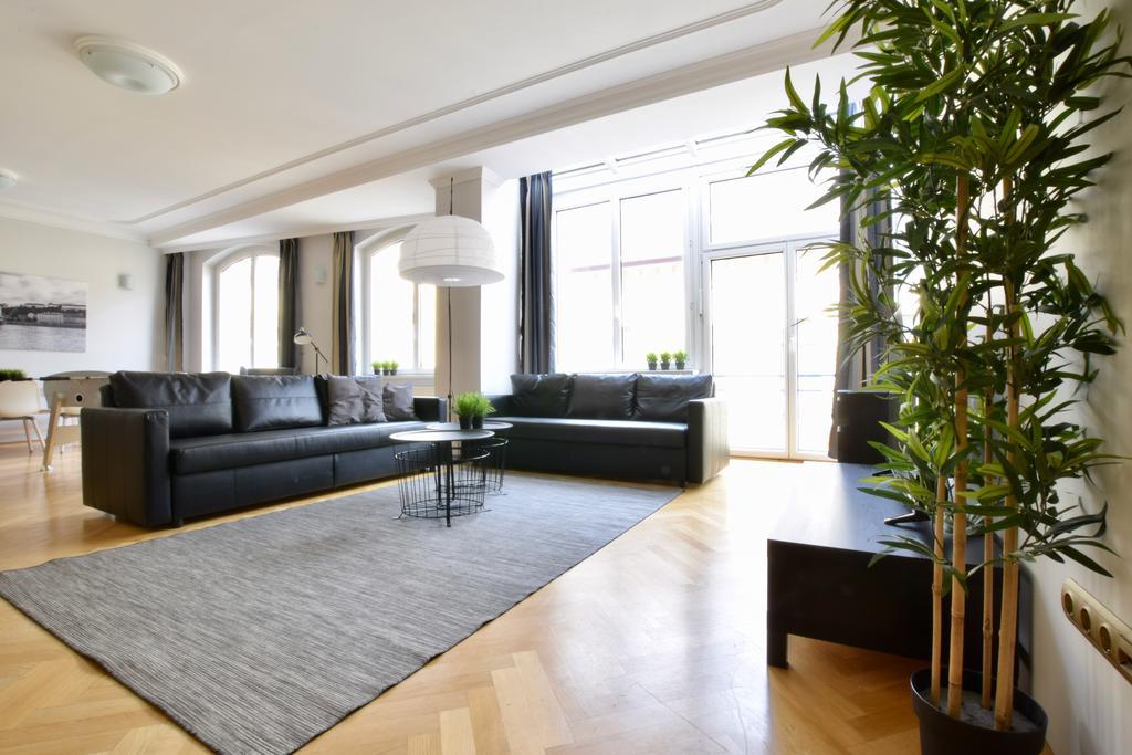 Standerd By Hi5 - Lovag Family Apartment *
