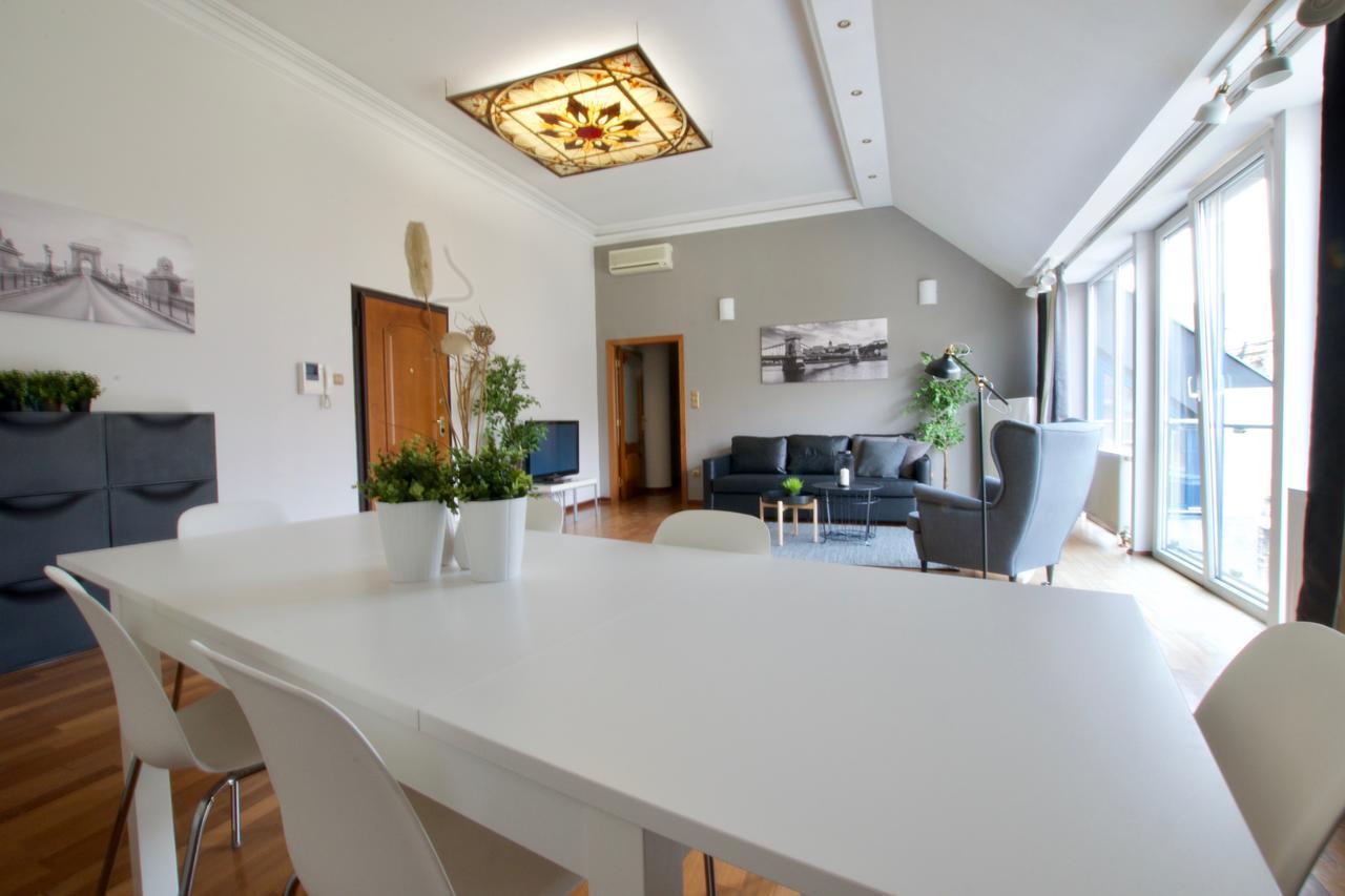 Standerd By Hi5 - Lovag Family Appartement *