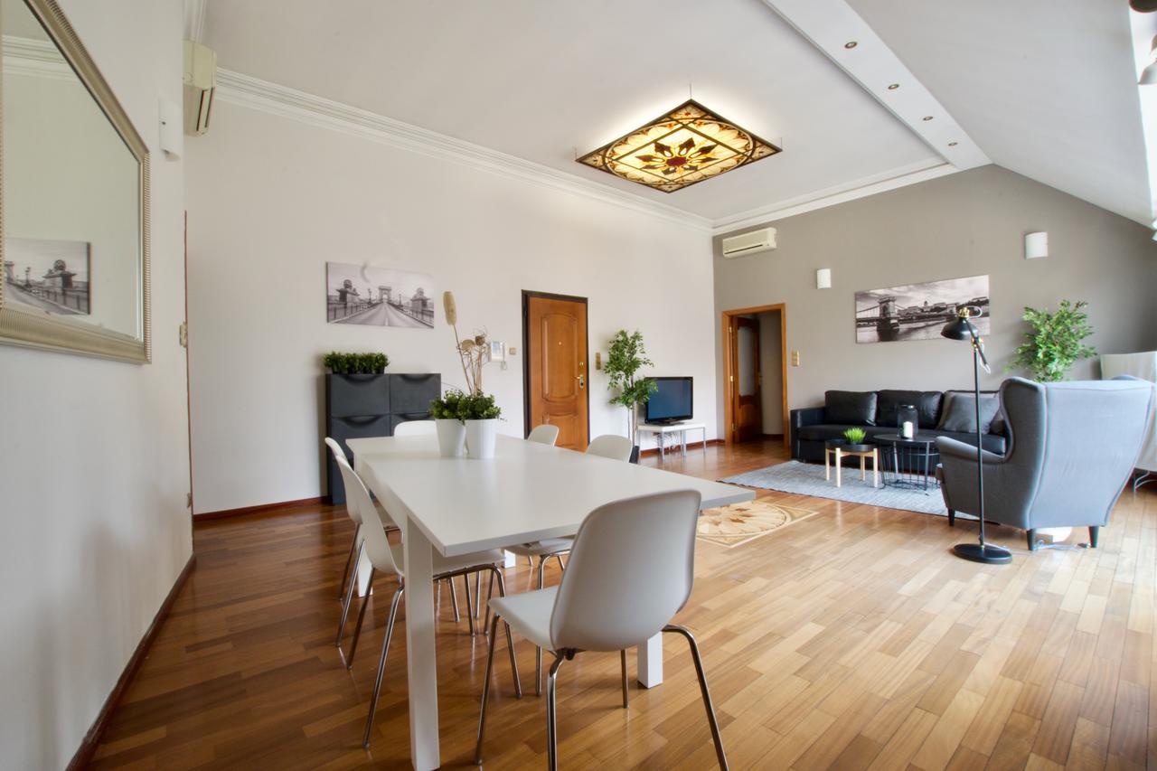 Standerd By Hi5 - Lovag Family Appartement *